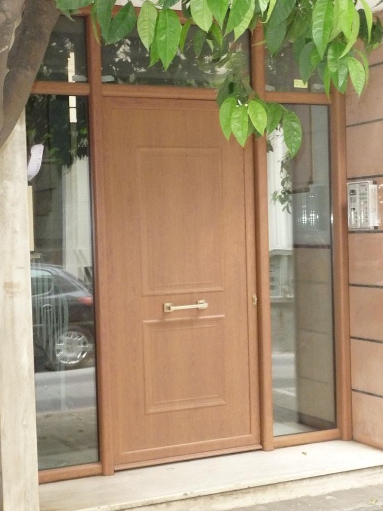 Cozy And Bright 2Bd Apartment In Kolonaki アテネ エクステリア 写真