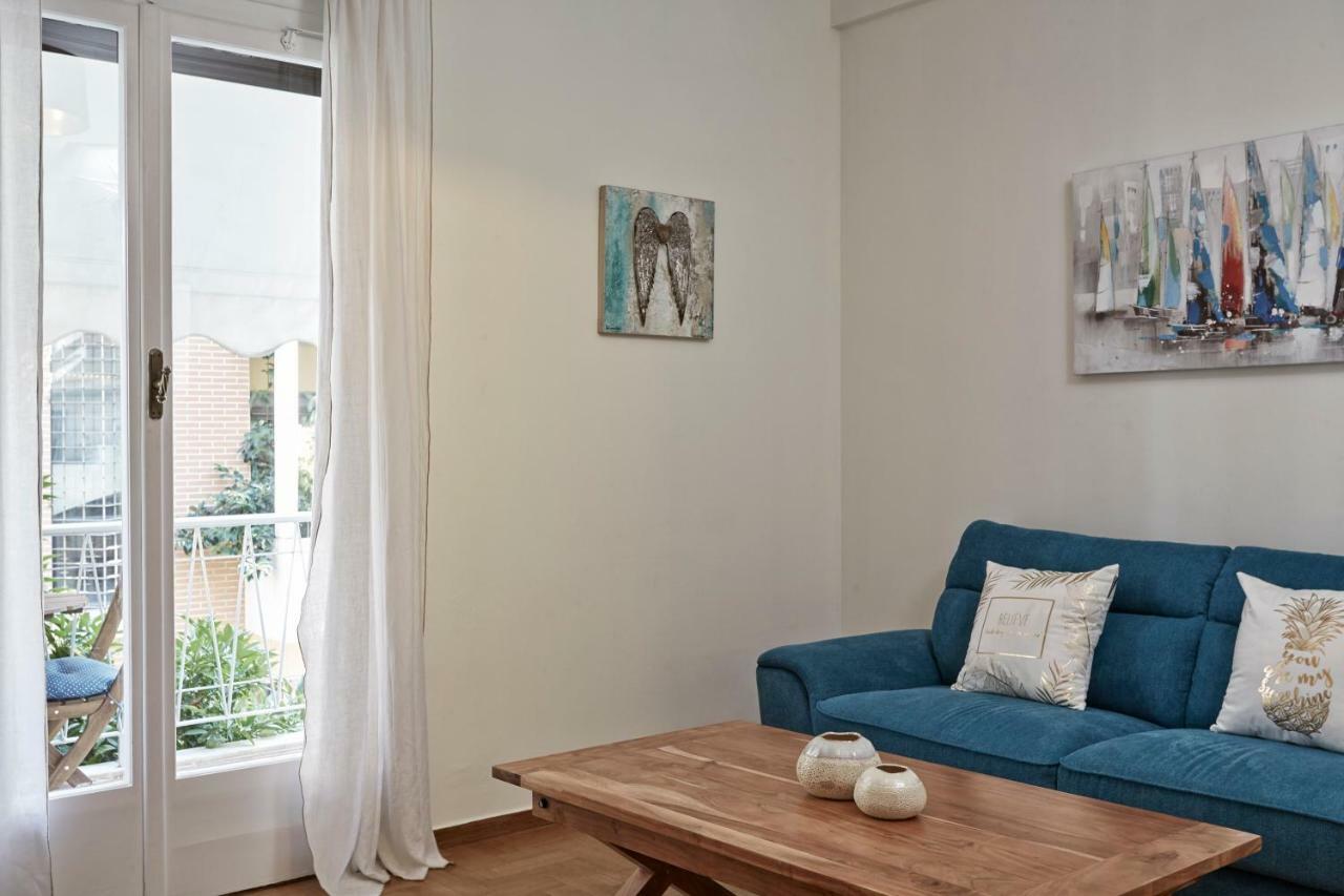 Cozy And Bright 2Bd Apartment In Kolonaki アテネ エクステリア 写真