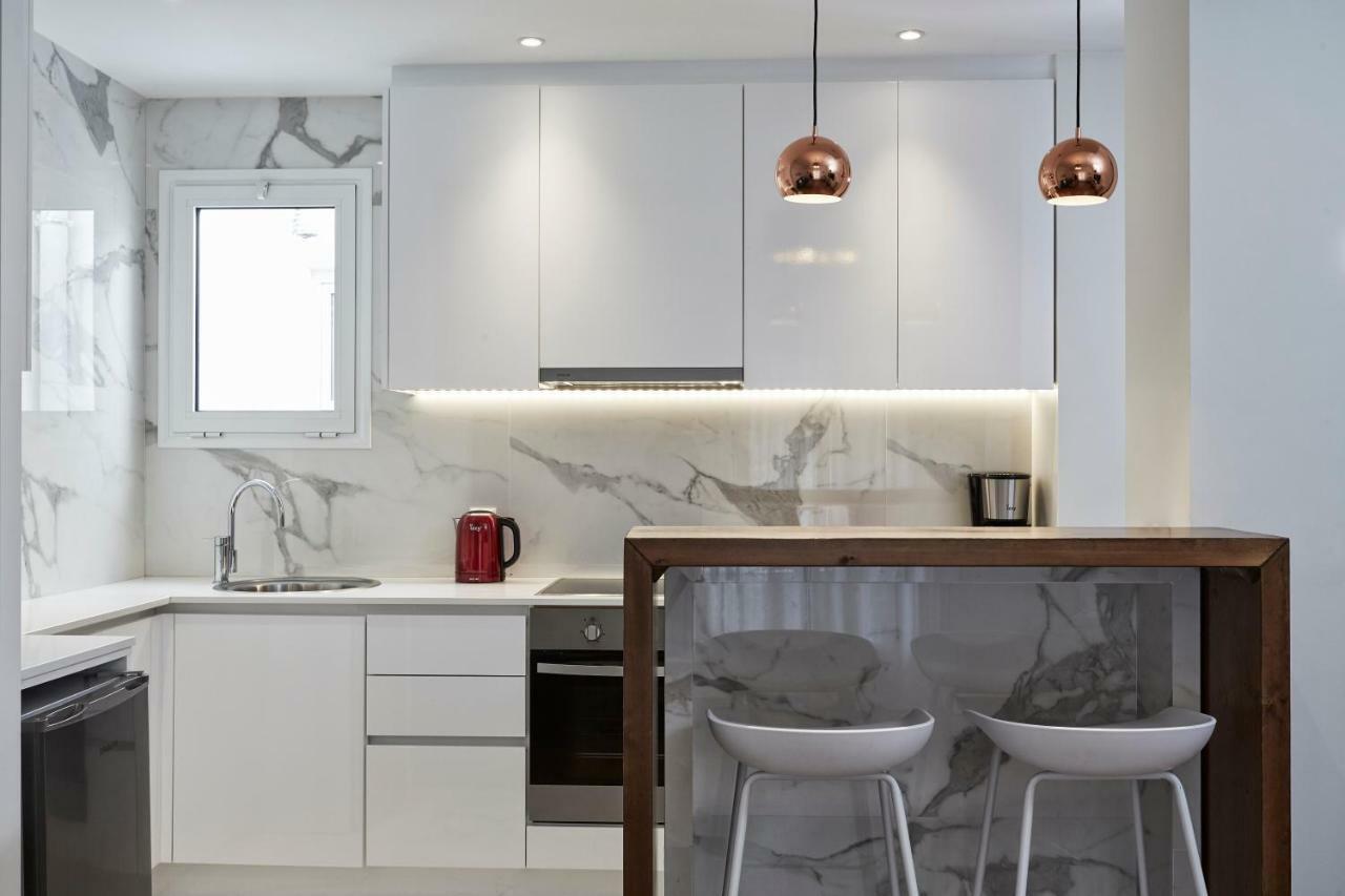 Cozy And Bright 2Bd Apartment In Kolonaki アテネ エクステリア 写真